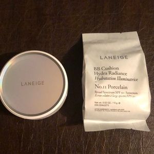 Laneige BB Cushion Hydra Radiance in Porcelain